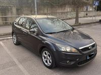 Usata Ford Focus 110 CV (80 kW) 2011 Nero Berlina