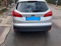Usata Ford Focus 2015 Grigio Station wagon