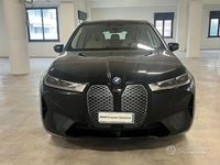 Usata BMW iX Comfort Edition 384 kW (523 CV) 2025 Nero SUV