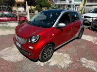Usata Smart ForFour 71 CV (52 kW) 2016 Rosso Utilitaria