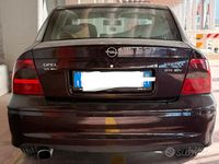 Usata Opel Vectra Edition 101 CV (74 kW) 2000 Marrone Berlina