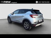 Usata Renault Captur Techno 101 CV (74 kW) 2023 Grigio chiaro SUV
