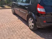 Usata Renault Scenic E-Tech 2005 Nero Monovolume