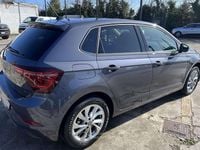 Usata VW Polo R-line 110 CV (80 kW) 2024 Grigio Utilitaria