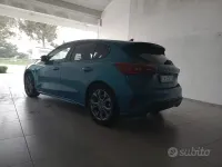 Usata Ford Focus ST-Line 125 CV (91 kW) 2022 Bluazzurro Berlina