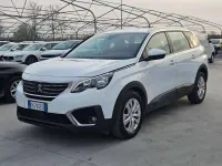 Usata Peugeot 5008 Business-Line 131 CV (96 kW) 2019 Bianco SUV