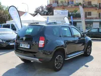 Usata Dacia Duster Prestige 125 CV (91 kW) 2016 Nero SUV