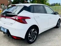 Usata Hyundai i20 84 CV (61 kW) 2022 Bianco Utilitaria