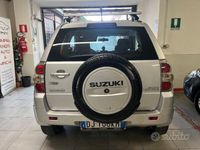 Usata Suzuki Grand Vitara 129 CV (94 kW) 2007 Grigio SUV