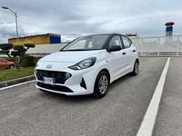 Usata Hyundai i10 65 CV (47 kW) 2022 Bianco Utilitaria