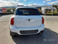 Usata Mini Cooper Countryman 111 CV (81 kW) 2016 Bianco SUV