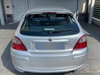 Usata MG ZR 160 CV (117 kW) 2003 Grigio Utilitaria