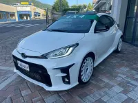 Usata Toyota Yaris 261 CV (191 kW) 2021 Super white Utilitaria