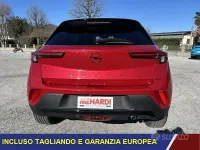 Usata Opel Mokka 101 CV (74 kW) 2024 Rosso SUV