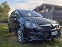 Usata Opel Zafira 2007 Nero Monovolume