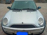 Usata Mini ONE 90 CV (66 kW) 2001 Grigio Utilitaria