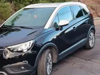 Usata Opel Crossland 99 CV (72 kW) 2017 Nero SUV
