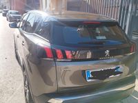 Usata Peugeot 3008 Allure 131 CV (96 kW) 2019 Verde Station wagon