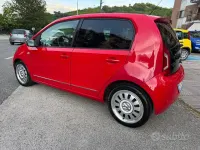Usata VW up! 60 CV (44 kW) 2012 Rosso Utilitaria