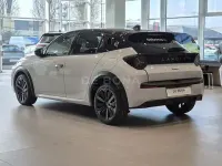 Nuova Lancia Ypsilon 101 CV (74 kW) 2026 Bianco Utilitaria