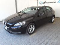 Usata Volvo V40 Business Edition 120 CV (88 kW) 2018 Nero Station wagon