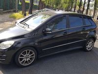 Begagnad Mercedes 200 143 HK (105 kW) 2009 Svart Minibuss