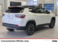 Usata Jeep Compass Opening Edition 140 CV (102 kW) 2017 Bianco SUV