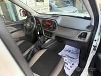Usata Fiat Doblò 120 CV (88 kW) 2018 Bianco Monovolume