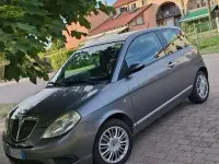 Usata Lancia Ypsilon 60 CV (44 kW) 2007 Grigio Utilitaria