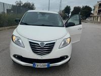 Usata Lancia Ypsilon 85 CV (62 kW) 2014 Bianco Utilitaria