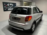 Usata Suzuki SX4 GL 112 CV (82 kW) 2011 Grigio chiaro SUV