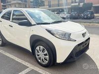 Usata Toyota Aygo X Lounge 72 CV (52 kW) 2022 Bianco SUV