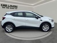 Begagnad Renault Captur Equilibre 101 HK (74 kW) 2023 Vit SUV