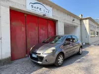 Usata Renault Clio Luxe 103 CV (75 kW) 2011 Grigio Utilitaria