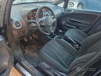Usata Opel Corsa 2010 Nero Utilitaria