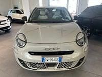 Usata Fiat 600 La Prima 110 CV (80 kW) 2025 Beige SUV