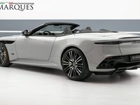 Usata Aston Martin DBS 725 CV (533 kW) 2023 Grigio pastello Coupé