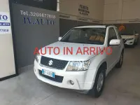 Usata Suzuki Grand Vitara 106 CV (77 kW) 2010 Bianco SUV