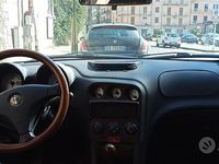 Usata Alfa Romeo 156 105 CV (77 kW) 1999 Grigio Berlina
