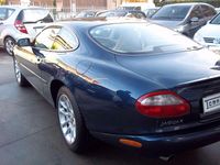 Usata Jaguar XKR Supercharged 363 CV (266 kW) 1999 Blu/azzurro Coupé