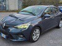 Usata Renault Clio V 100 CV (73 kW) 2022 Grigio Utilitaria