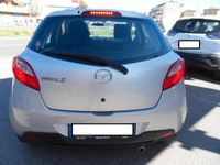 Usata Mazda 2 Style 75 CV (55 kW) 2007 Argento Utilitaria