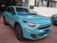 Usata Fiat 600 La Prima 101 CV (74 kW) 2025 Azzurro acqua SUV