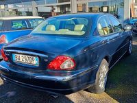 Usata Jaguar X-type Executive 196 CV (144 kW) 2001 Verde Berlina