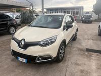 Usata Renault Captur Intens 89 CV (65 kW) 2016 Beige SUV