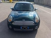 Usata Mini Cooper D 2009 Verde Utilitaria