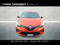 Usata Renault Clio Techno 145 CV (106 kW) 2023 Arancione Utilitaria