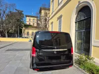 Usata Mercedes V220 AMG Line Premium 163 CV (119 kW) 2021 Nero metallizzato Monovolume