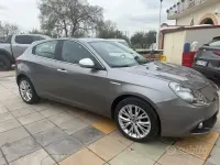Usata Alfa Romeo Giulietta 120 CV (88 kW) 2017 Grigio Utilitaria