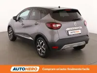 Usata Renault Captur 131 CV (96 kW) 2020 Grigio SUV